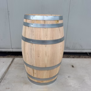 Kastanje houten portvat van 110 liter
