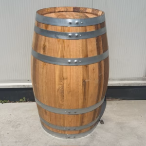 Kastanje houten portvat van 110 liter, geolied met lijnolie