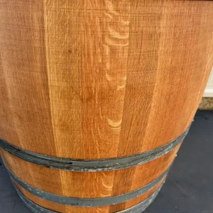 Eikenhouten wijnvat 225 liter, geolied met lijnolie