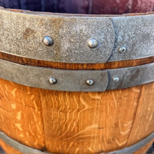 Eikenhouten wijnvat 225 liter met deksel, geolied met lijnolie