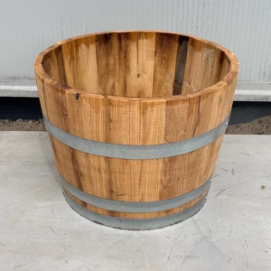 Half kastanjehouten portvat 55 liter, geolied met lijnolie