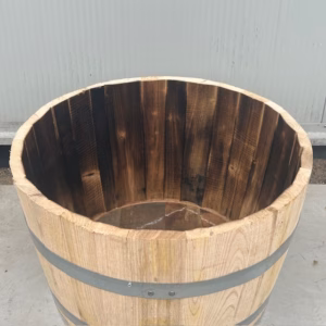 Half kastanjehouten portvat 80 liter, ongeolied