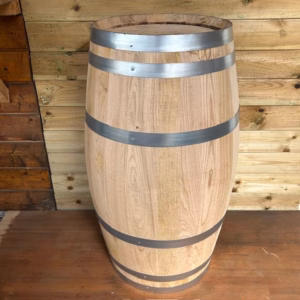 Kastanje houten SIGAARVAT 160 liter, nieuw