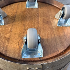 Wielset voor onder een wijnvat