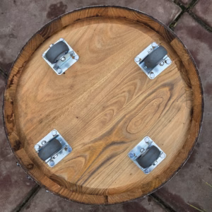 Wielset voor onder een portvat