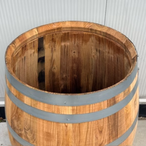 Kastanje houten Portvat 160 liter met deksel, geolied met lijnolie