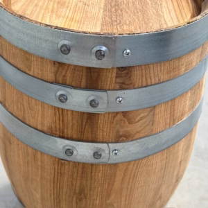 Kastanje houten portvat 30 liter, geolied met lijnolie
