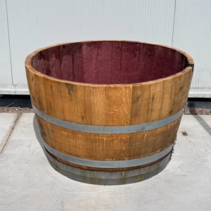 Half eikenhouten wijnvat 150 liter, geolied