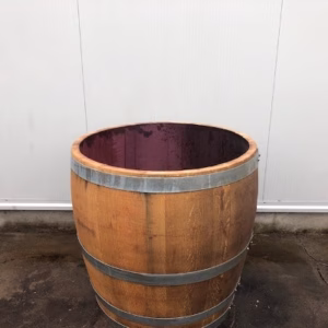 3/4 Eikenhouten wijnvat van 225 liter, geolied met lijnolie