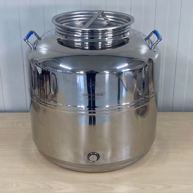 Olijfolievat RVS 50 liter met kraan merk Sansone