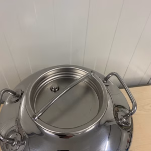 Honingvat RVS 15 liter met snijkraan merk Sansone