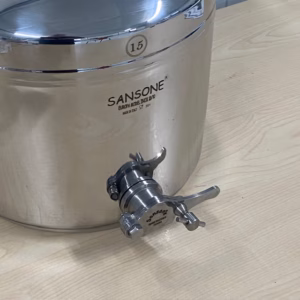 Honingvat RVS 15 liter met snijkraan merk Sansone