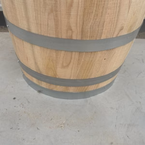 Half kastanjehouten portvat 55 liter, ongeolied